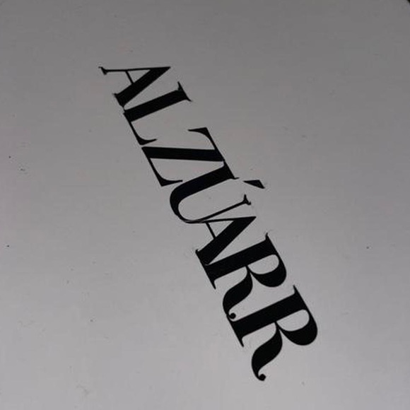 Alzuarr feather heels size 38 - Picture 4 of 4